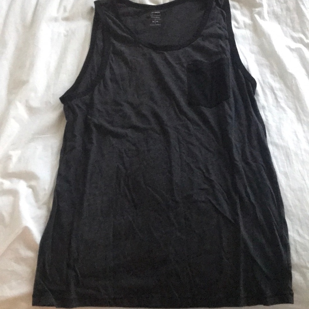 Old navy men’s medium tank top